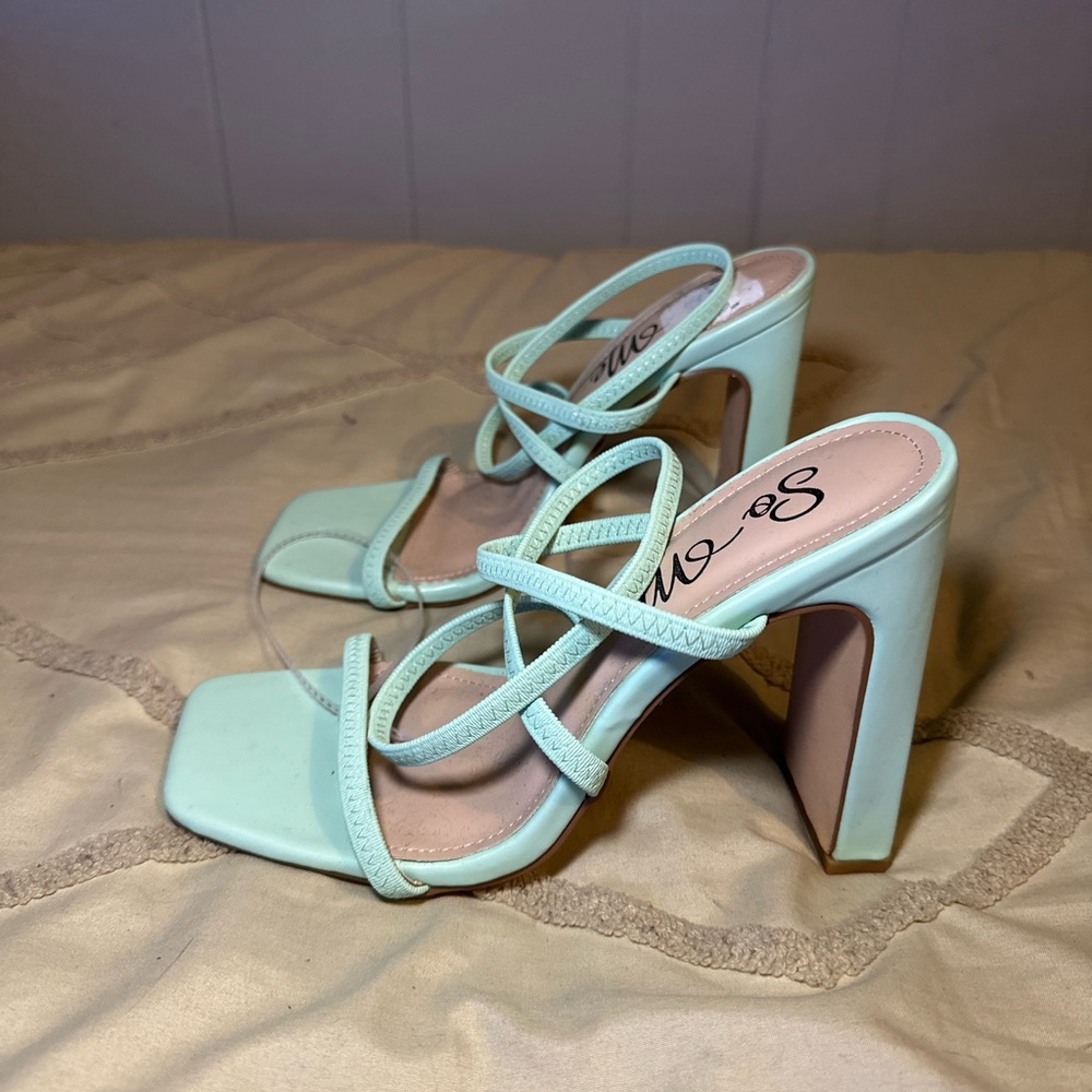 New Mint Green Heels - size 8.5